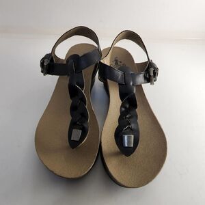 Corkys Hipster black sandals